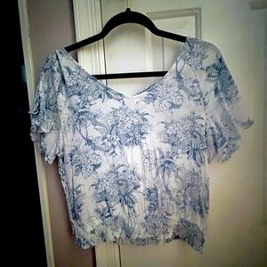 Paper Crane Blue Floral Blouse